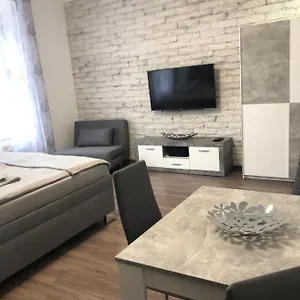 Hanna Apartment